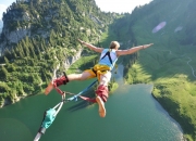 开云体育平台APP-浓眉全面爆炸！湖人末节一波流带走篮网，展现冠军底蕴