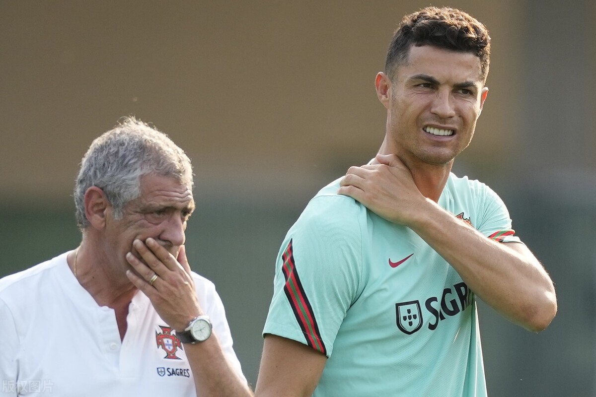 关于巴黎翻盘瑞典,莱万统治全场的信息 关于巴黎翻盘瑞典,莱万统治全场的信息