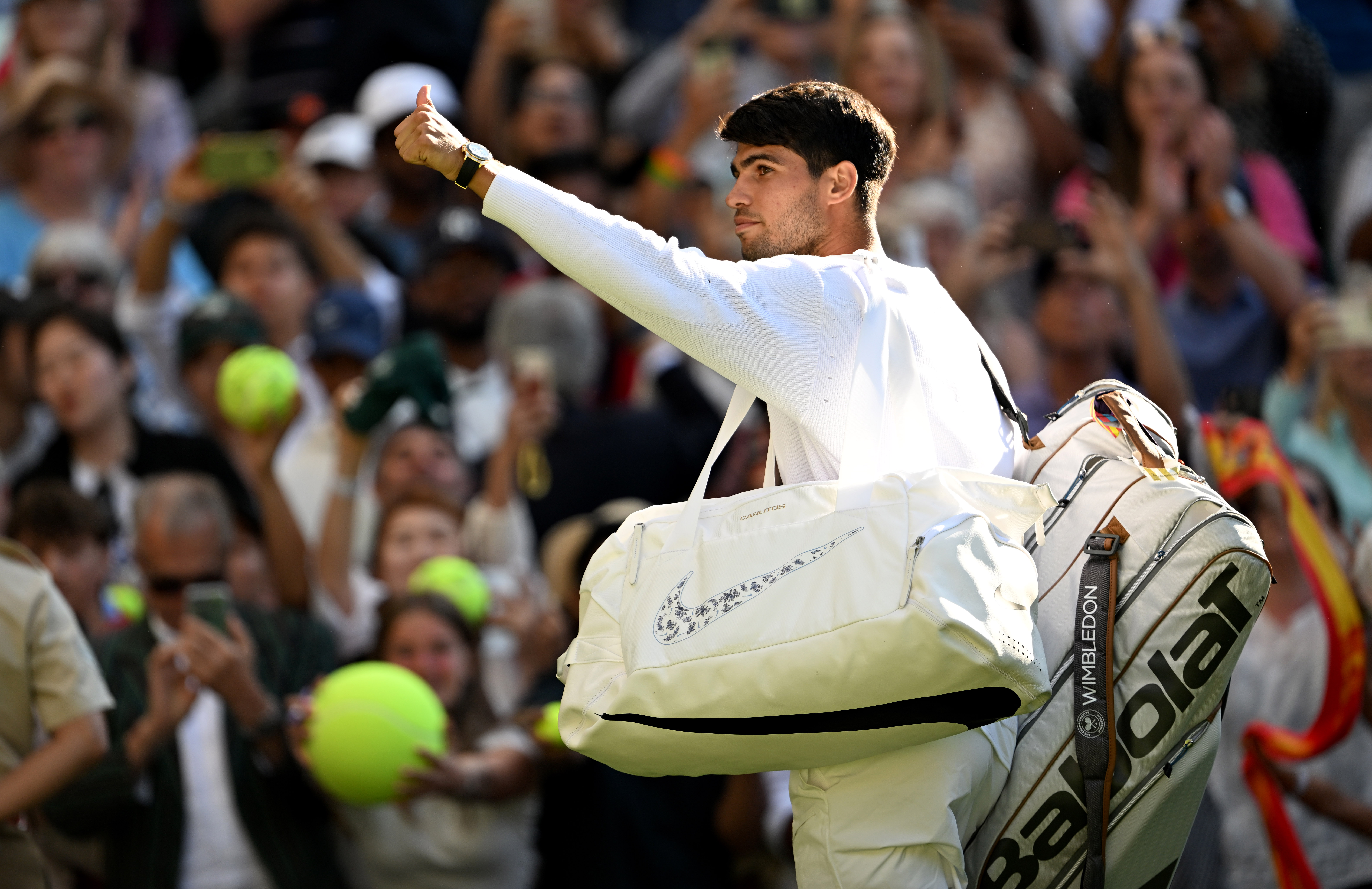 包含拉沃尔杯逆转澳网，阿尔卡拉斯统治全场的词条