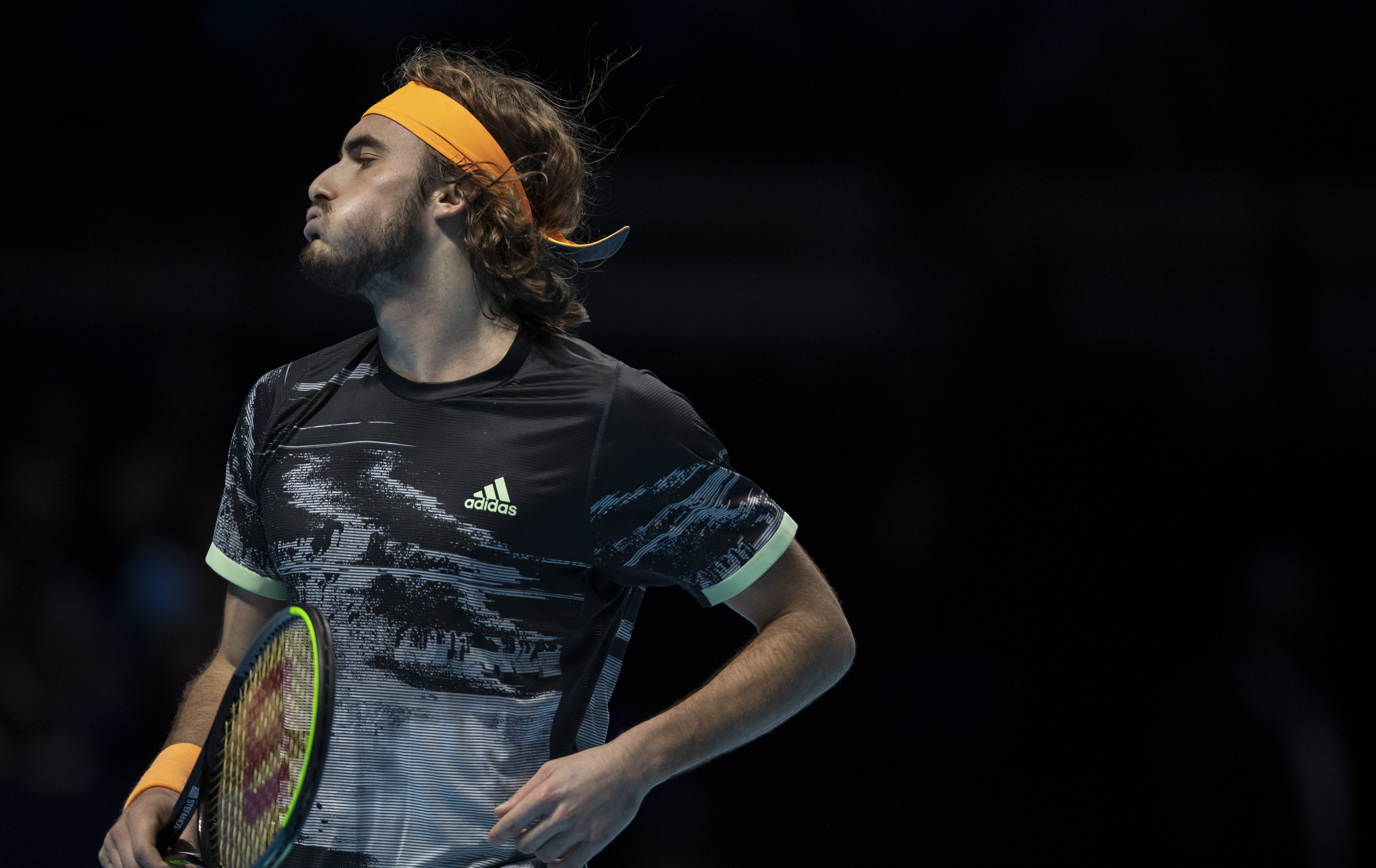 ATP总决赛完胜拉沃尔杯，西西帕斯高光表现的简单介绍