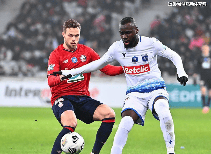 昂热队在比赛中表现出色,赢得关键胜利 昂热队在比赛中表现出色,赢得关键胜利