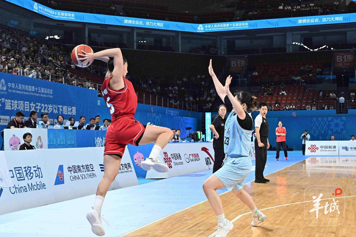 NS力克XL，Xiaohu三分雨点燃全场的简单介绍