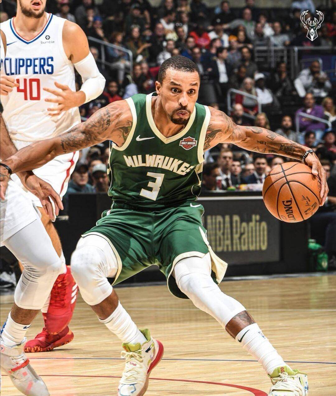 加拿大男篮爆冷灰熊，乔治·希尔三分雨点燃全场的简单介绍