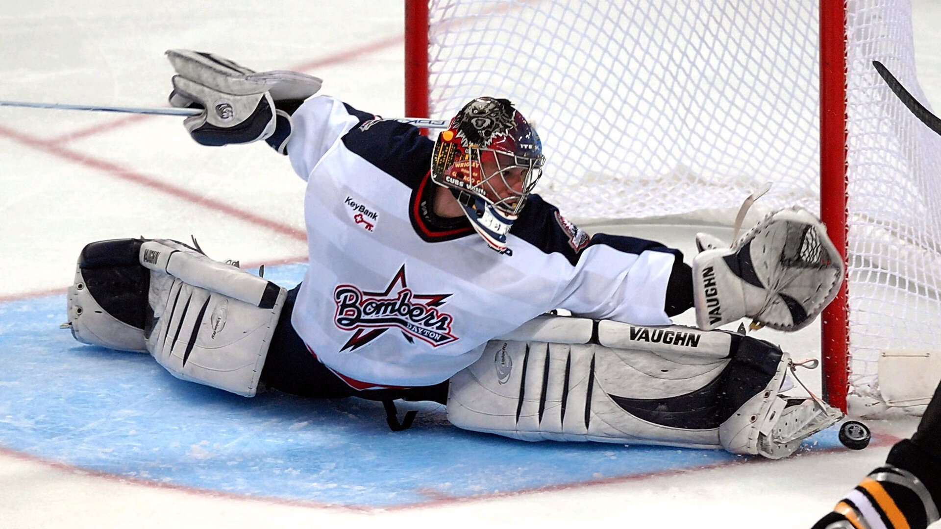 跨界逆转，从CBA到F1，米切尔的接管哲学