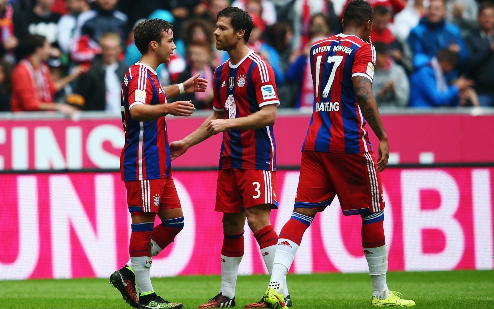 绝境中的血脉觉醒,2026世界杯F组关键战,智利横扫卡塔尔背后的战术革命,与登贝莱带队取胜的唯一性时刻